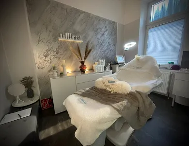 Behandlungsraum bei LM Cosmetic